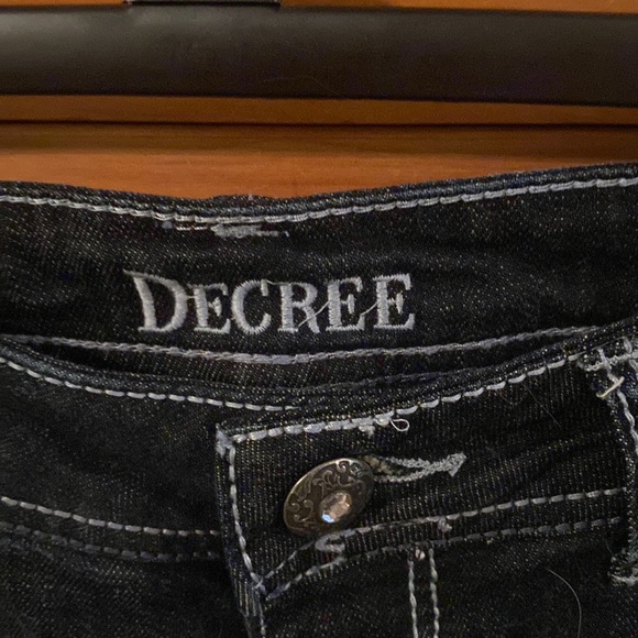 Decree NWOT Boot cut jeans - Picture 2 of 4
